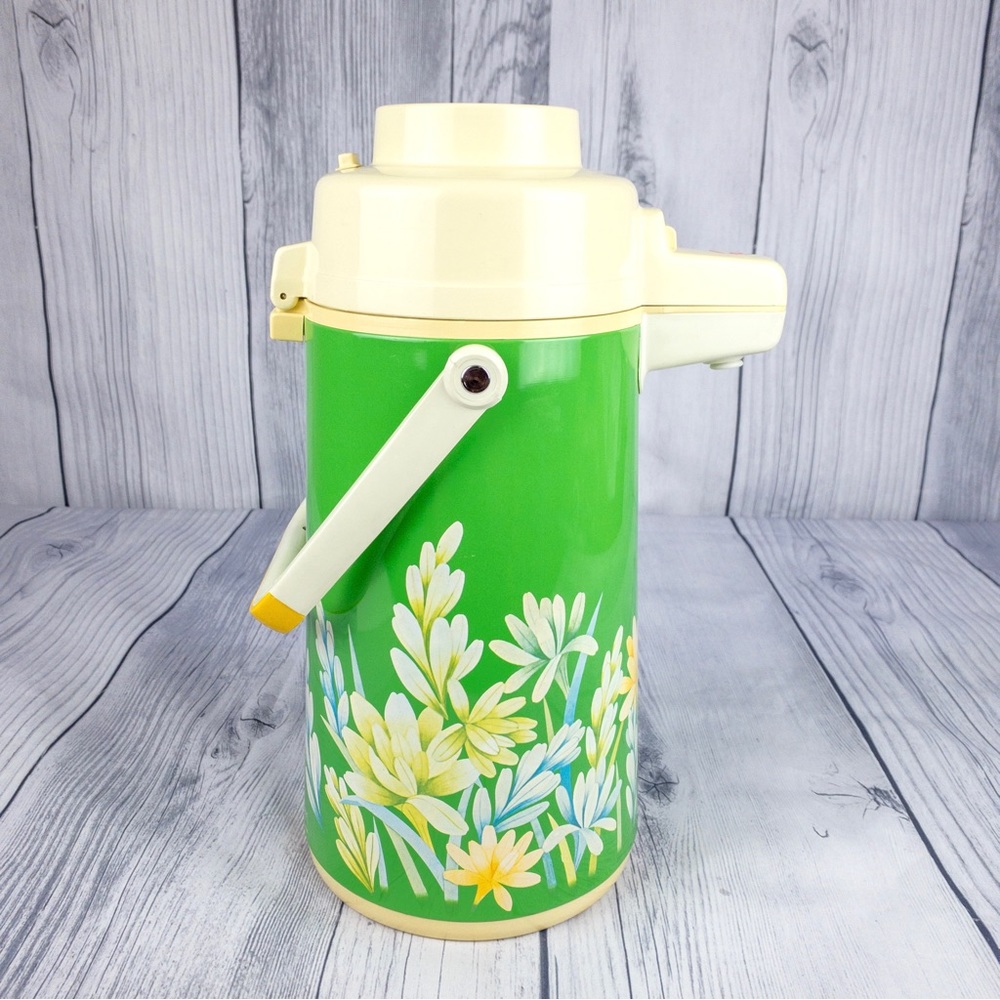 Vintage HIMA 2 Liter Hot Cold Air Pot for Coffee or Tea with Ferns and Daisies